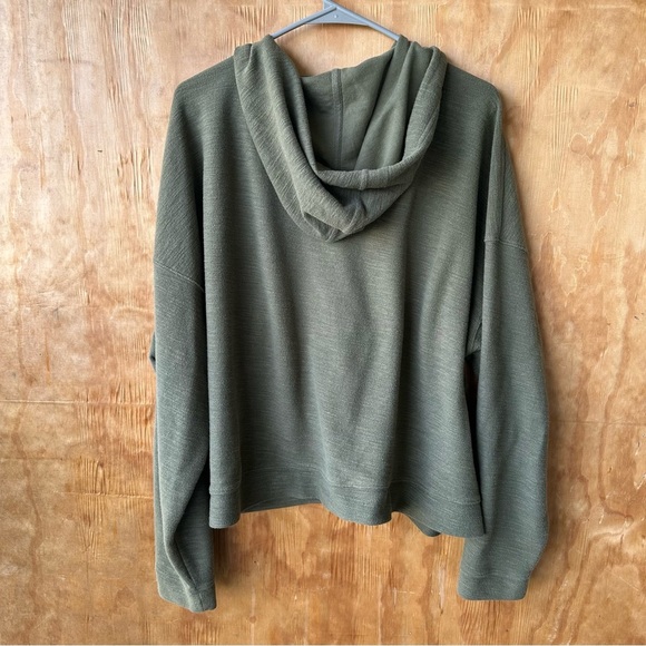 Old Navy Cropped Lightweight Olive Green Full Zip Hooded Sweatshirt - Picture 5 of 8